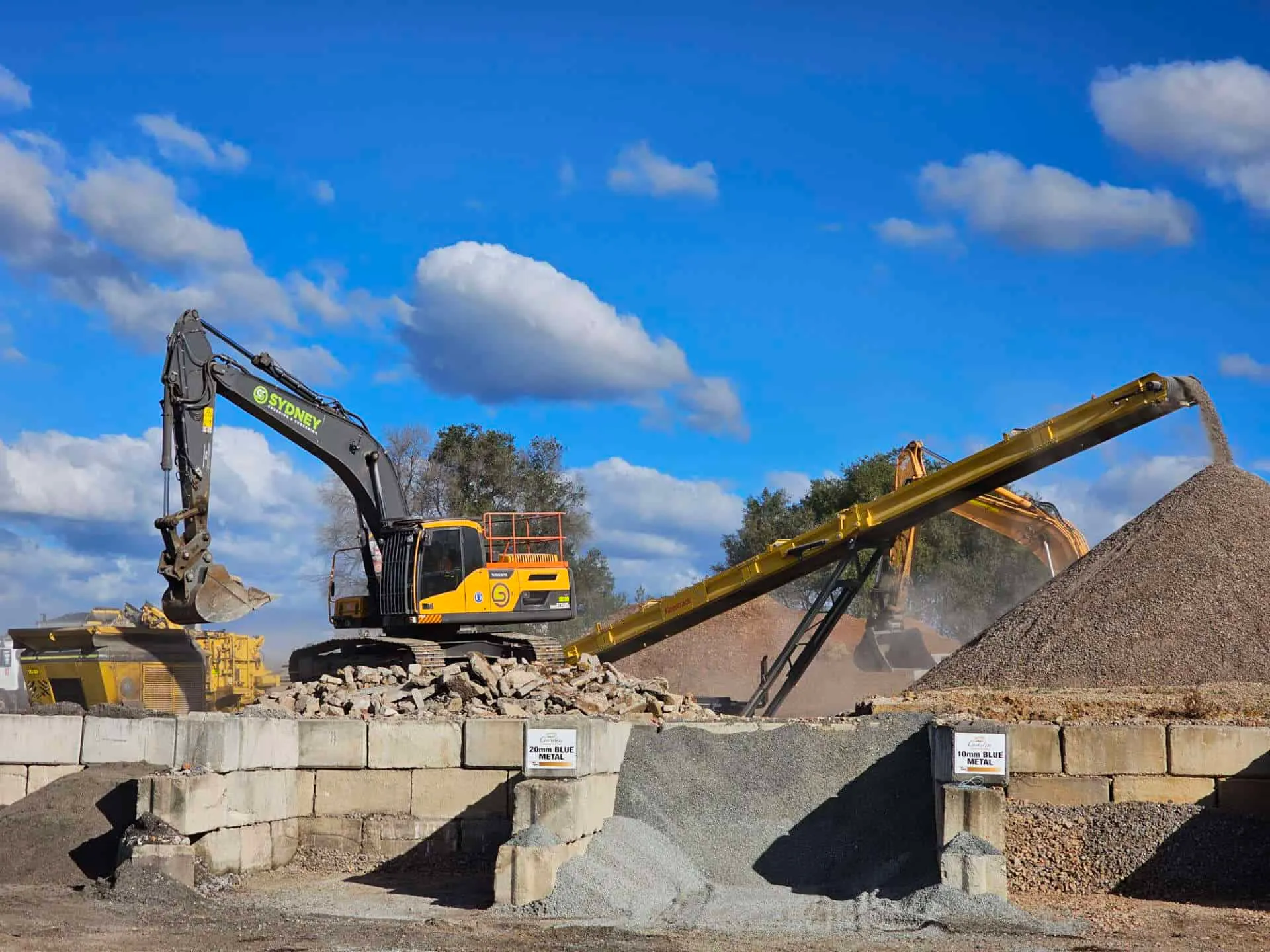 Sydney Crushing & Screening equipment working on site